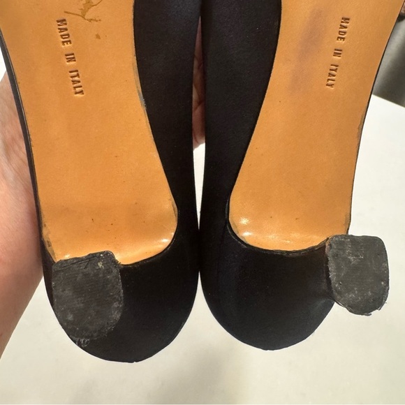 Salvatore Ferragamo Italy Women’s Navy Blue Satin Heels Size 9 Excellent! - Picture 10 of 14